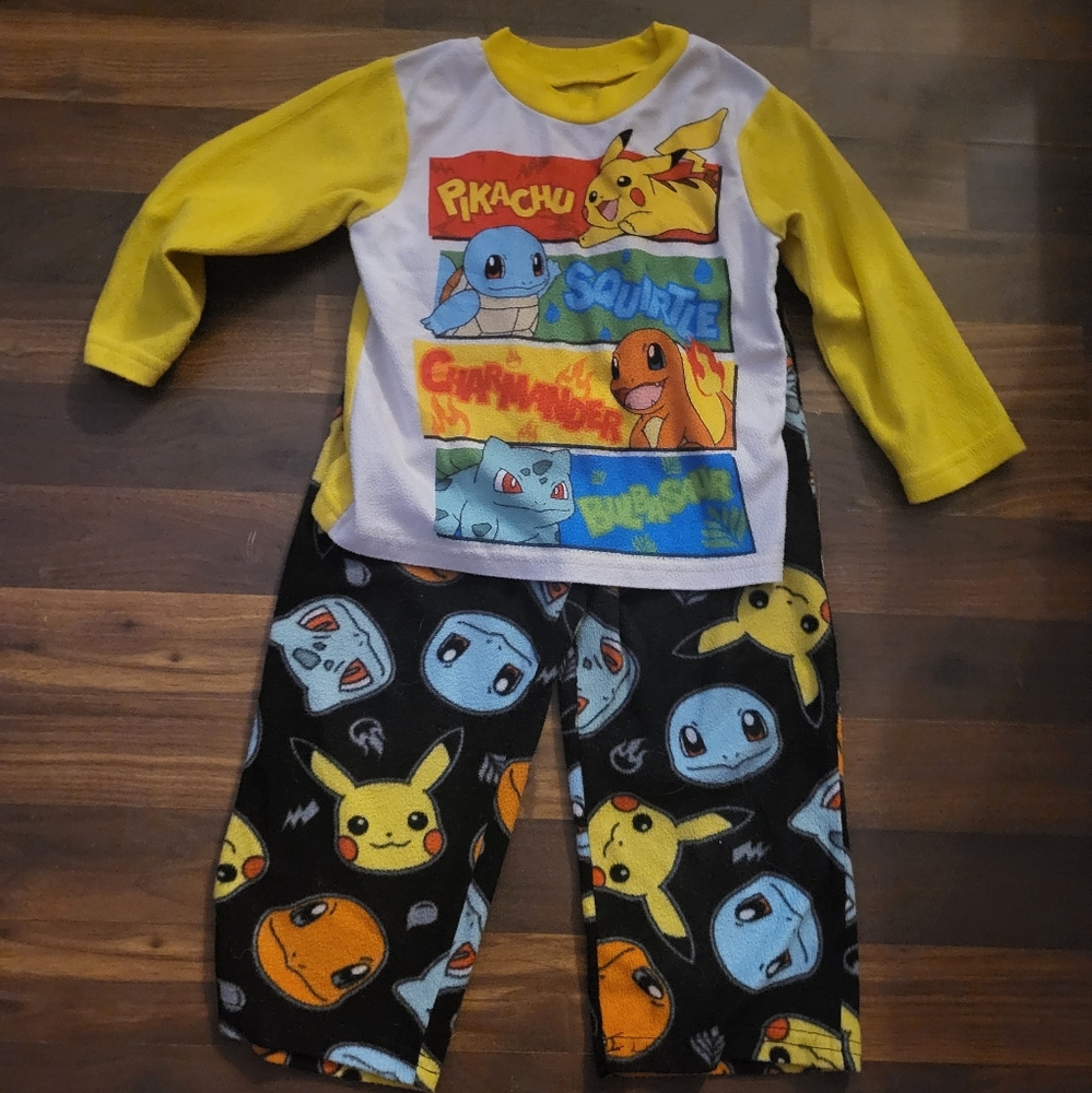 Size 4 pjs